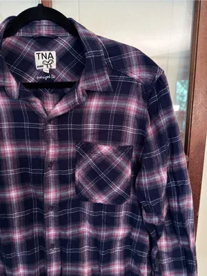 TNA by Aritzia Soft Oversized Plaid Flannel Button Up Shirt Navy Pink Purple Med thumbnail 3