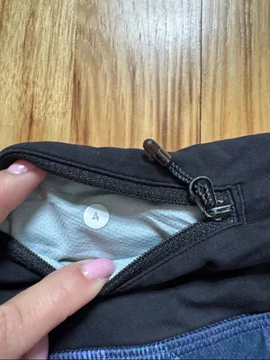 Lululemon Run Times Short 4" Pretty Prism Multi Black Size 4 thumbnail 3