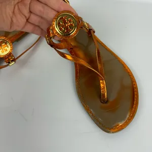 Tory Burch Ali Metallic Orange Sandals Sz 8 Strappy Logo Thong Flats thumbnail 12