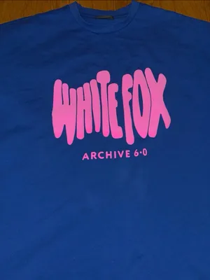 Brand New White Fox Archive 6.0 Oversized Tee in Blueberry & neon pink Size M/L thumbnail 4