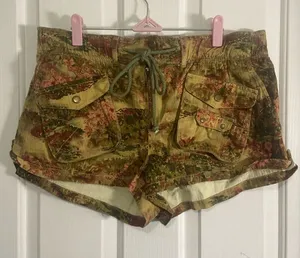 Free People Olive Green Floral Cargo Shorts thumbnail 1