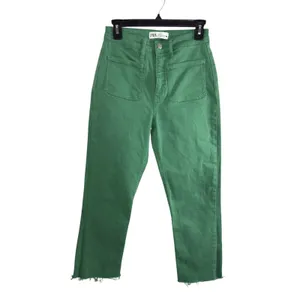 Zara Womens Green Straight Leg Cropped Pants Size 4 Raw Hem Patch Pocket Utility thumbnail 2