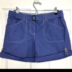 Tommy Hilfiger Vintage Y2K Cuffed Shorts size 6 thumbnail 5