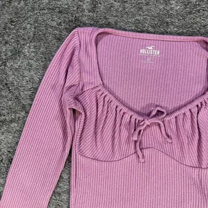 Hollister Must Have Collection Cropped Ribbed Long Sleeve Sz S thumbnail 3