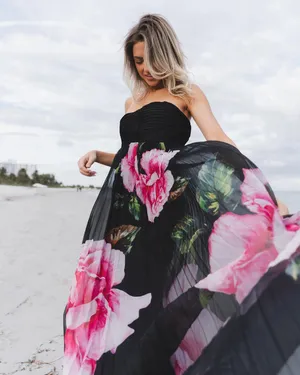 ONE33 SOCIAL Black Pink Floral Roses Chiffon Strapless Maxi Gown size 0 thumbnail 2