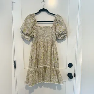 Love the Label Anthropologie floral mini dress size small thumbnail 4