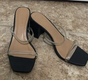 Heels Black Size 6.5 thumbnail 1