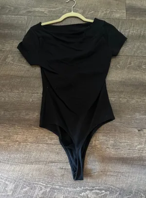 Abercrombie Black Short Sleeve Bodysuit thumbnail 1