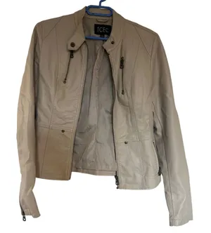 The Clothing Exchange Company 🧥 Cream Vegan Leather Jacket (Size Small) thumbnail 1