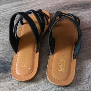 Catherine Malandrino Somang Black Sandals Size 6 thumbnail 7