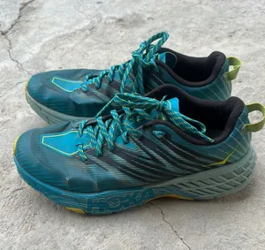 Hoka One One Speedgoat Sneakers Blue Size 10 thumbnail 1