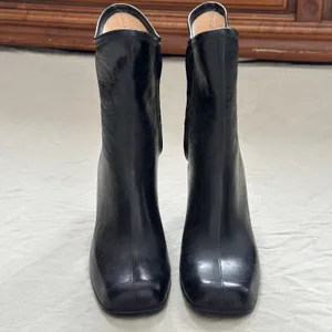 Vintage Black Square Toe Leather Heeled Boots Waterproof Sole Fleece Lined Sz 7 thumbnail 4