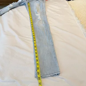 American Eagle Outfitters Distressed Skinny Jeans Low Rise Women’s Size 00 Reg thumbnail 10
