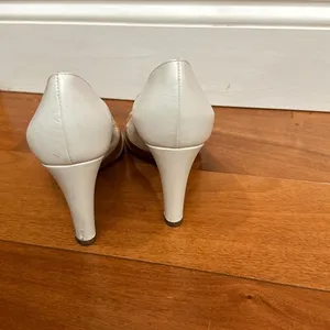 Sergio Rossi‎ Pumps Womens White Tan Leather Buckle Cutout Pointed Toe Heels 36 thumbnail 3