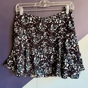 Aritzia Sunday Best Zelda Mini Skirt, Size 2, Black w/ White and Blue Flowers thumbnail 1