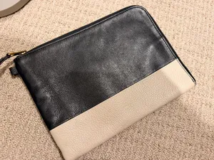 Fossil Clutch Leather thumbnail 1