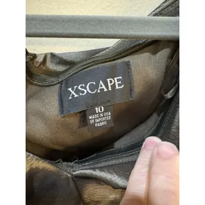 XSCAPE Women's Taffeta Off-The-Shoulder Sweetheart Gown Size 10 Olive thumbnail 5