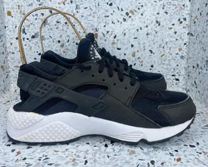 Nike Huarache Black Sneakers 7.5 thumbnail 7