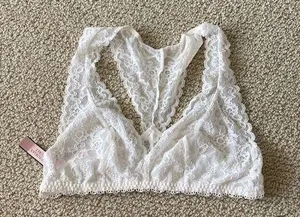 NEW Victoria’s Secret White Sheer Bralette Racerback Light Support Small NWT thumbnail 1