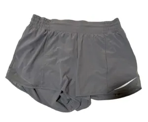 Lululemon Hotty Hot 4” short thumbnail 2