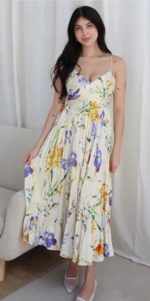 ASTR The Label Maeve Midi Dress in Multi Floral S thumbnail 1