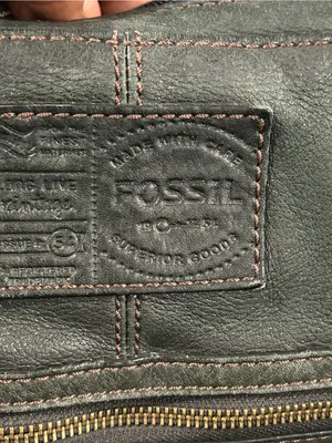 Fossil Dark black Leather Satchel with Brass Zipper Detail thumbnail 4