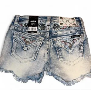 Miss Me jean shorts thumbnail 2