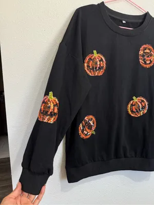 Black Sequin Pumpkin Halloween Sweatshirt Oversized Cozy Fall Medium NWOT thumbnail 3