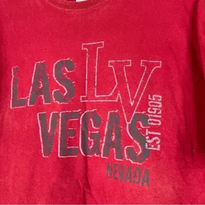 The Strip Las Vegas Graphic Tee Short Sleeve Red 100% Cotton Unisex XL thumbnail 2
