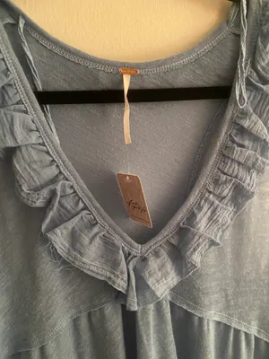 Ruffle Top thumbnail 2