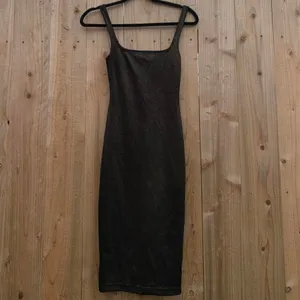 Black & gold shimmery cocktail dress by American apparel‎ size xs thumbnail 2