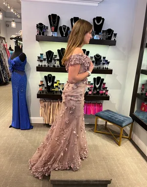 Mauve Prom Dress thumbnail 4