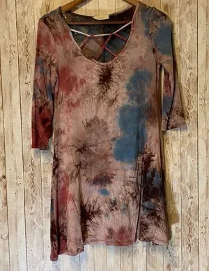 Entro Criss Cross Neckline tunic tie dye thumbnail 1