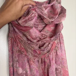 Misa Los Angeles Arianne Chiffon Maxi Cutout Dress in Muted Paisley thumbnail 6