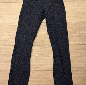 Womens Lulu lemon align leggings camo thumbnail 1