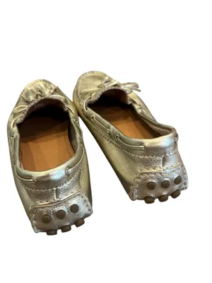 Coach Nadia driving moccasins in gold 9 like new! thumbnail 4