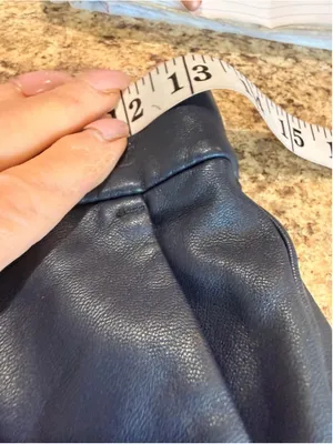 Women's J.Crew Navy Faux Leather Straight Leg Pants Size 2 thumbnail 6