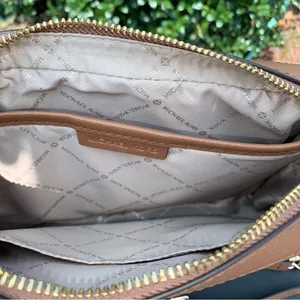 Michael Kors Jet Set Brown/Acorn Large Crossbody Purse thumbnail 6