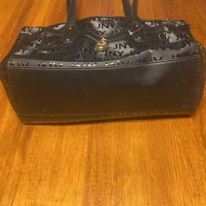Jones of new york (JNY) bag thumbnail 5