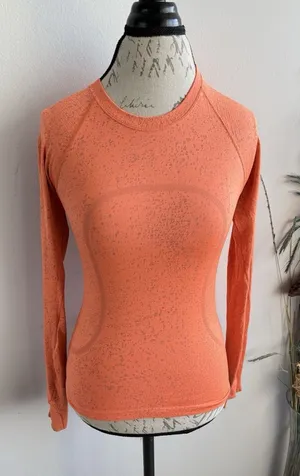 Lululemon Swiftly Tech Long Sleeve 2.0 Race Distorted Noise‎ Orange Size 4 thumbnail 1