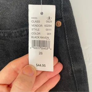 PacSun NWT 90’s Girlfriend Black Raven Denim Jean Shorts Frayed Hem‎ Waist 26” thumbnail 3