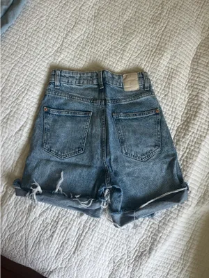 ZARA Jean Shorts High-Waisted thumbnail 2