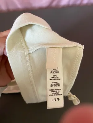 Bralette thumbnail 4