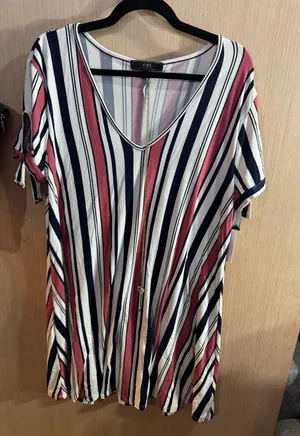 Vibe Vertical Stripe V-Neck Short Sleeve Dress in Wine, Navy & White Size 1X thumbnail 1