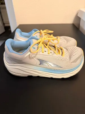 Altra Via Olympus Womens Gray Training Running Shoes US 8, Style# ALOA82CR224 thumbnail 3