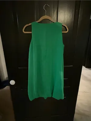 Zara Emerald Sleeveless Mini Dress with Decorative Neckline thumbnail 5