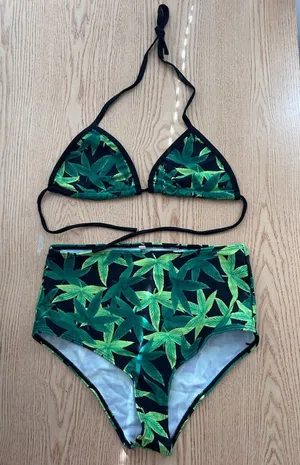 B45 New Women’s 2Pc Plant 🌱 Leaf print Bikini 👙 High Rise Waist 12.5” Xs/small thumbnail 1
