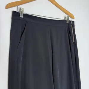 Athleta Gramercy Track Trouser Pants Women’s Size 8 Black Style 376009 thumbnail 6