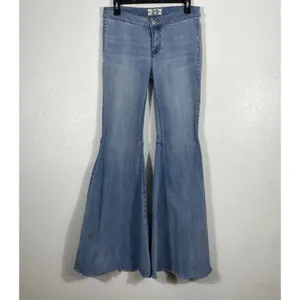 We The Free Flared Women's Jeans Light Blue Denim Raw Hem Stretch High Rise thumbnail 5