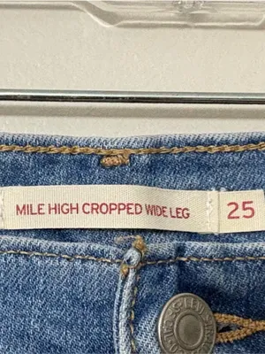 Levi’s Mile High Wide Leg Cropped Jeans Women’s Size 25 High Rise Button Fly thumbnail 4